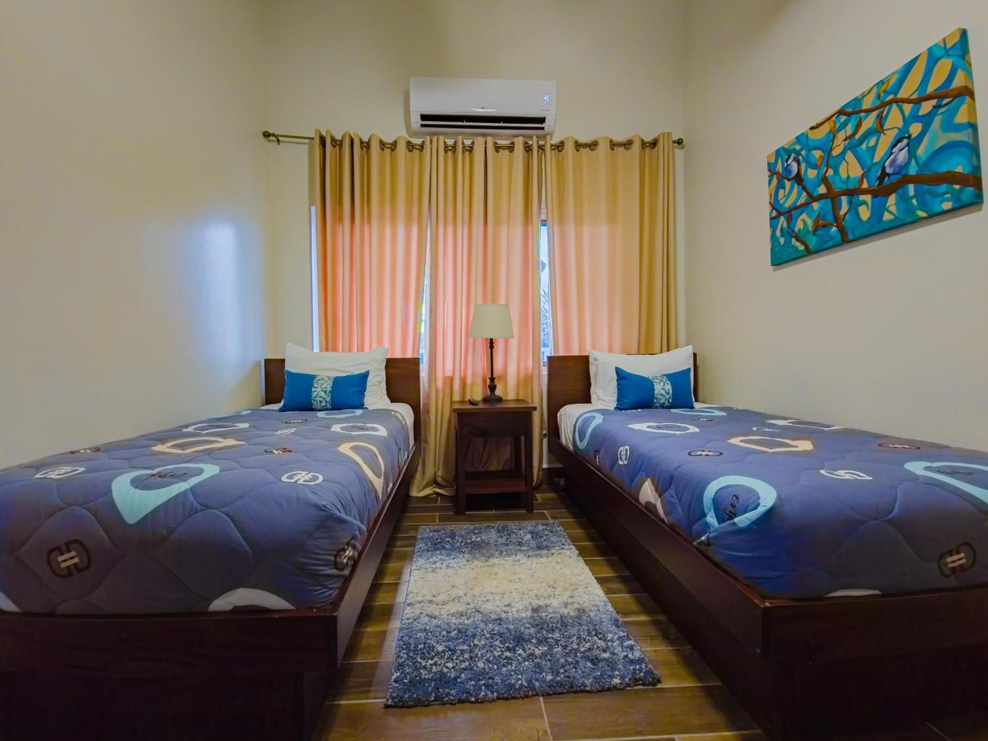 Louis' Apartments Placencia Zewnętrze zdjęcie