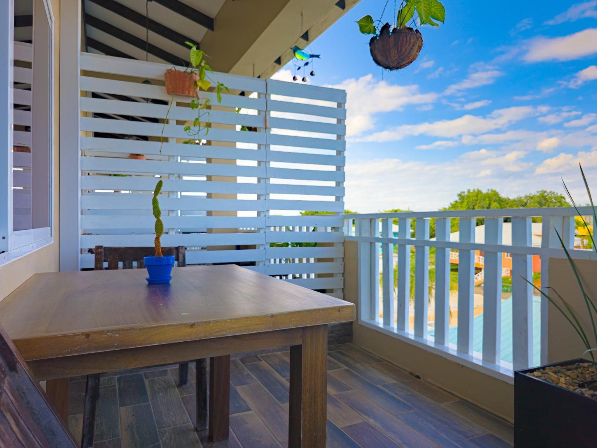 Louis' Apartments Placencia Zewnętrze zdjęcie