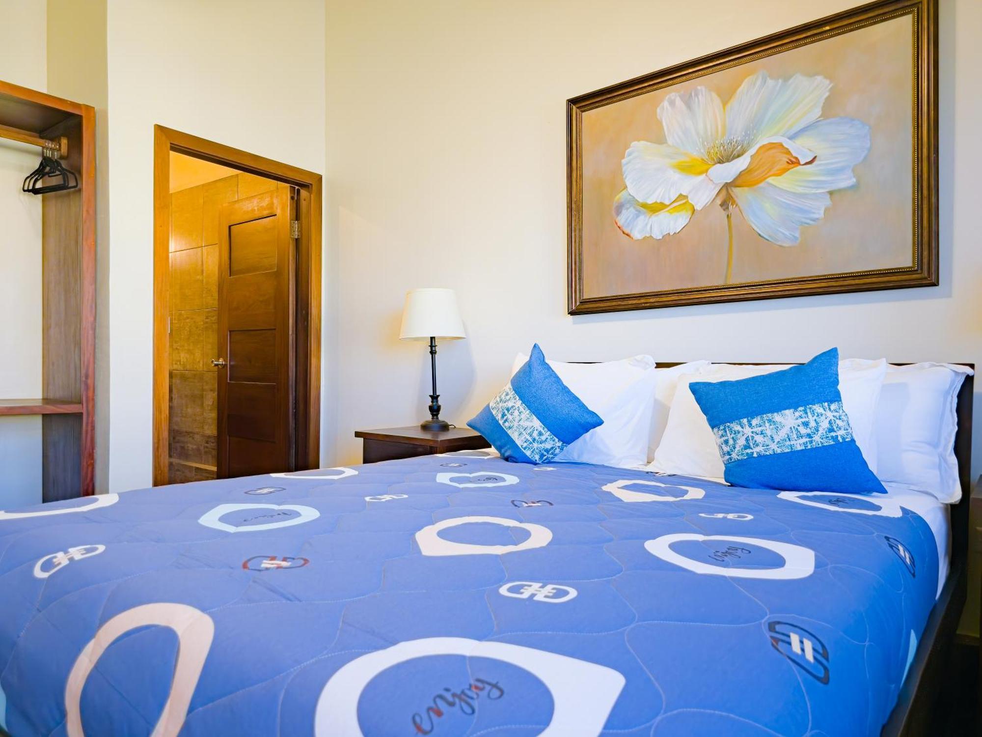 Louis' Apartments Placencia Zewnętrze zdjęcie