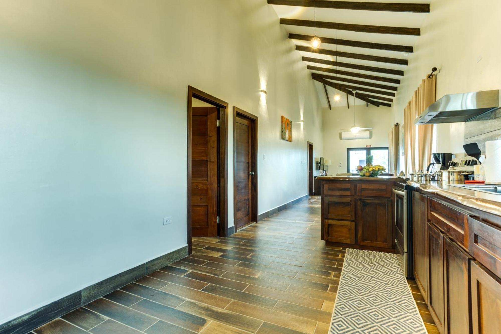 Louis' Apartments Placencia Zewnętrze zdjęcie